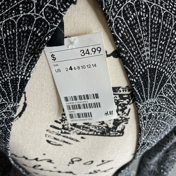 Long sleeve black and silver sparkly dress - Picture 3 of 4